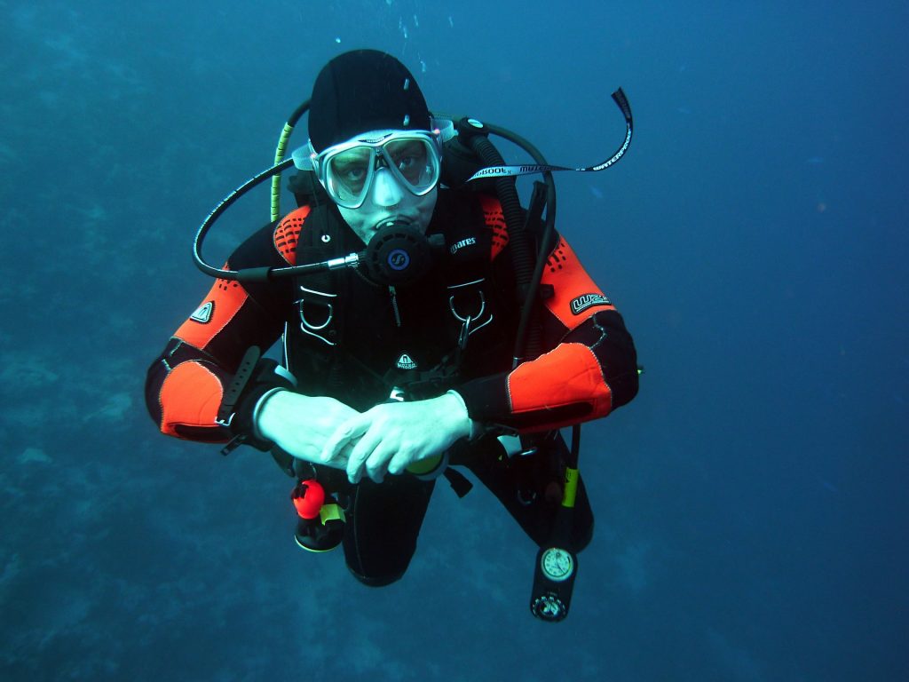 10 Scuba Diving Safety Tips