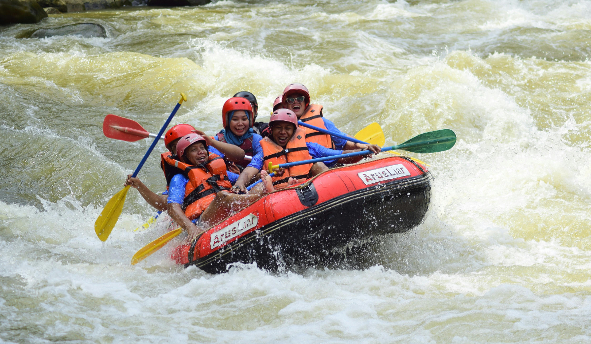 Everything You Need to Know About River Rafting In Rishikesh