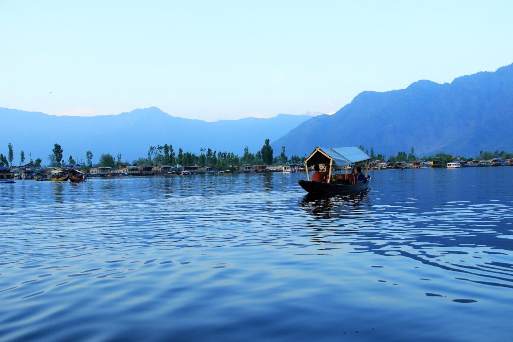 The dreamy Dal Lake.