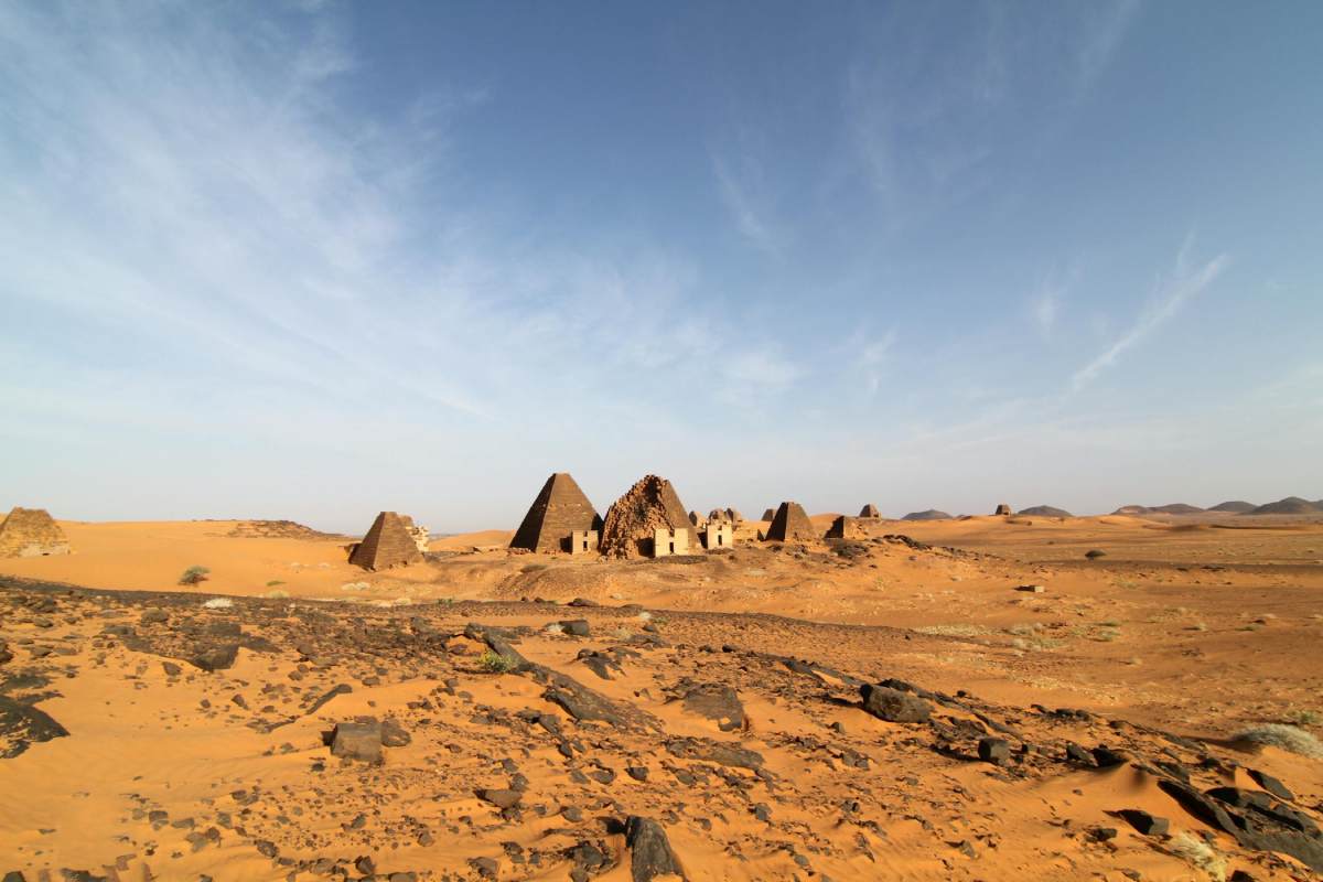 pyramids in sudan africa