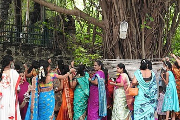 Vat Savitri Vrat 2025