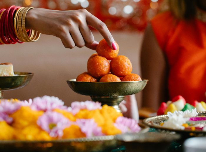 A platter of ladoos