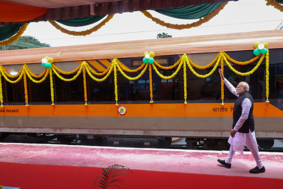 Longest Vande Bharat Train