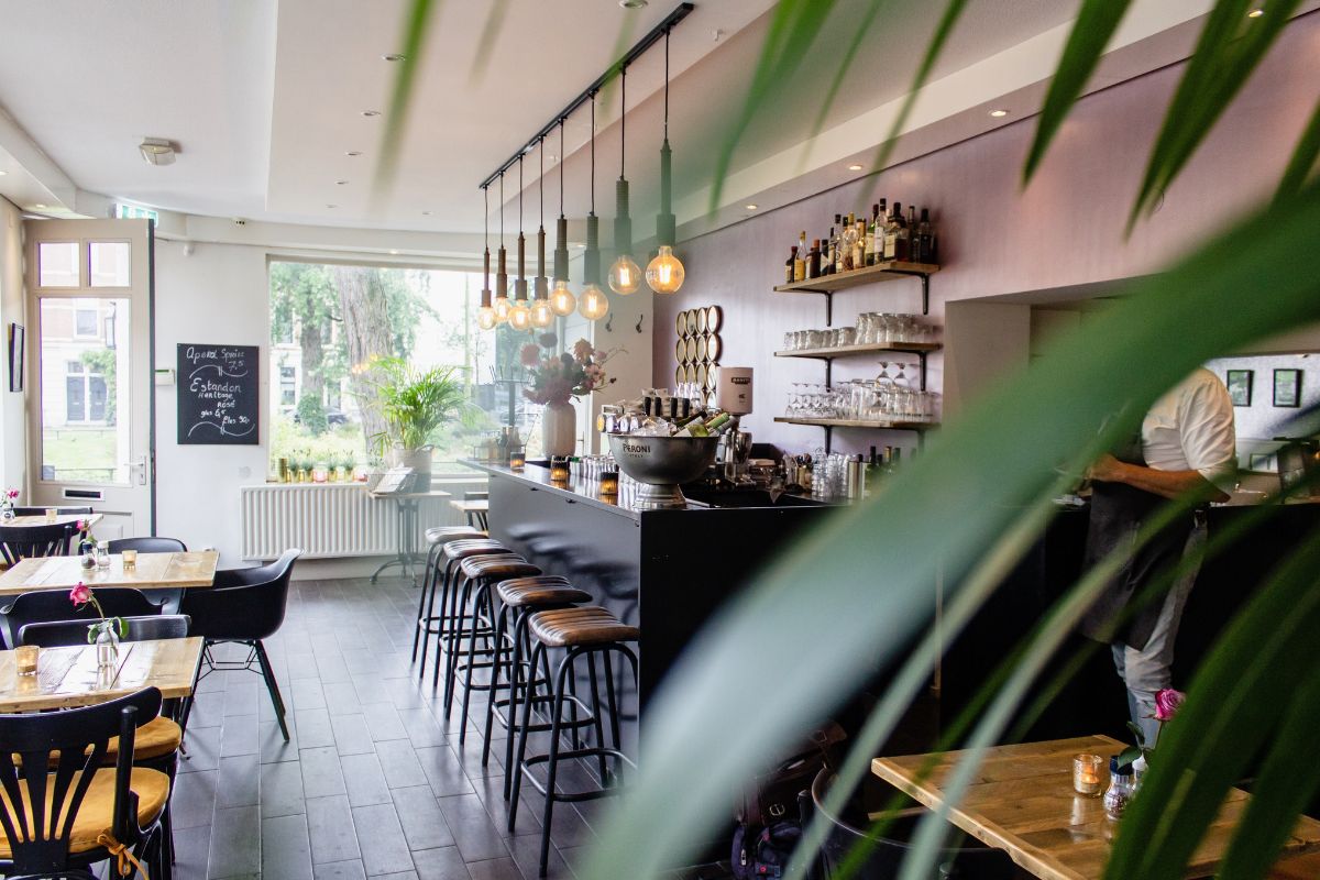 coffee spots in fort kochi