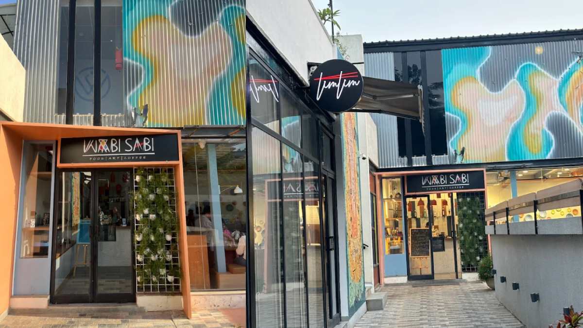 Art Cafe in Ahmedabad