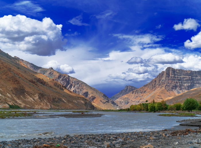 Places near Delhi with AQI under 60